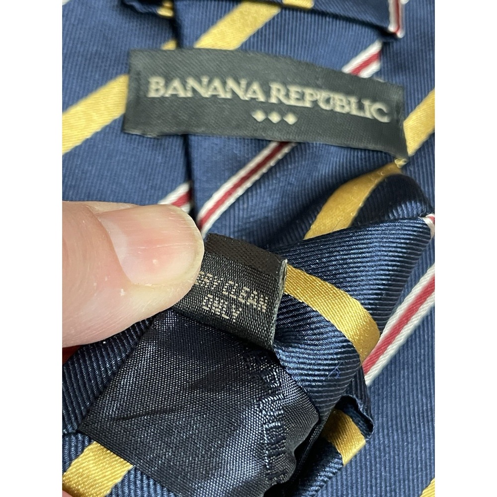 Banana Republic 100% Silk Mens Tie Blue Gold Red Stripes Vintage Designer 3.75" - Picture 6 of 7